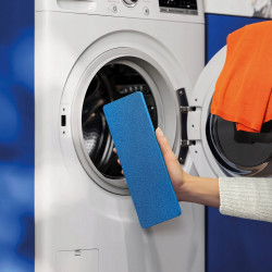 Електрически моп Philips OneUp XV5113/01, 2Ah, 70 мин, 50м2, 281/178 мл, 2 режима, 360°C глава, LED индикатор, USB зареждане, Син