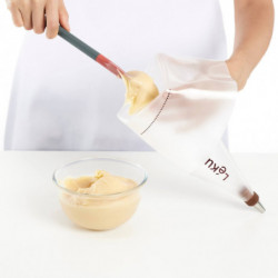 Комплект шприц за сладки с 3 бр приставки Lekue 1009491, Многократна употреба, Полиуретан, От 4 до 70C, Бял