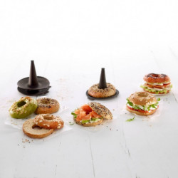 Комплект форми за приготвяне на бейгъли Lekue 1010176, 6 броя, 13.5х12.5х10.3 см, Микроперфорирани, -60/+220°C, Кафяв