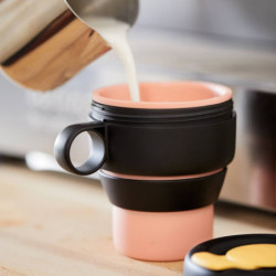 Сгъваема чаша Lekue On The Go 1010233, 350 мл, -20/+100°C, Херметично затваряне и непропускливост, Корал