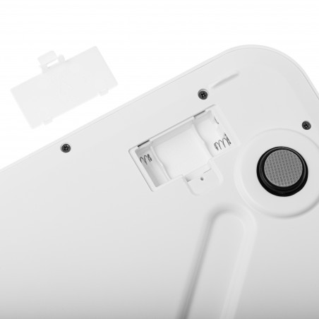 Кантар Adler AD 8193, До 250 кг, LCD, Индикатори за батерия и претоварване, Неплъзгащ се, Бял