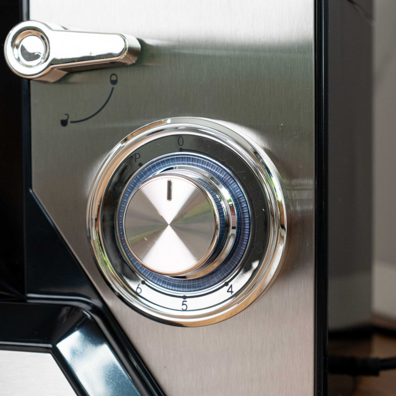 Планетарен миксер Goldmann GM-1115BD, 2200W, 8.5 л, 6 скорости + импулси, Таймер, Иноксова купа, LED, Инокс