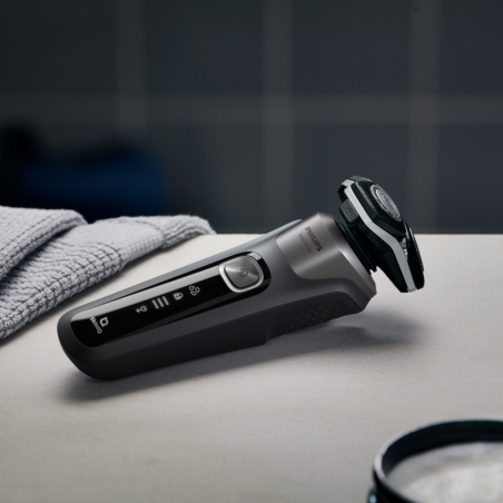 Електрическа самобръсначка Philips Shaver Series 5000 S5887/10, 9W, 60 мин, Мокро/сухо, Вграден тример, SkinIQ, PowerAdapt, 360° глави, Самонаточващи ножове, Карбоново сив