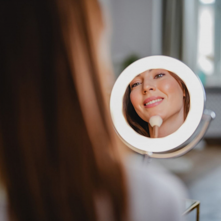 Козметично огледало Beautifly Looking Glass Light, 14.5 см, 10х увеличение, USB-C, LED, 360° регулиране, Сребрист