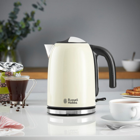 Електрическа кана Russell Hobbs Colours Plus Classic Cream 20415‑70, 2400W, 1.7 л, Бързо завиране, Скрит нагревател, 360° основа, Индикатор, Кремав