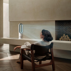 Уред за отопление и охлаждане 2в1 Dyson AM15 Hot+Cool 586340-01, 35 м2, 10 скорости, Осцилация 70°, LCD дисплей, Защита при преобръщане, Air Multiplier™, Бял/сребрист