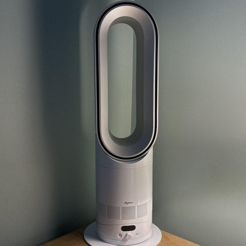 Уред за отопление и охлаждане 2в1 Dyson AM15 Hot+Cool 586340-01, 35 м2, 10 скорости, Осцилация 70°, LCD дисплей, Защита при преобръщане, Air Multiplier™, Бял/сребрист