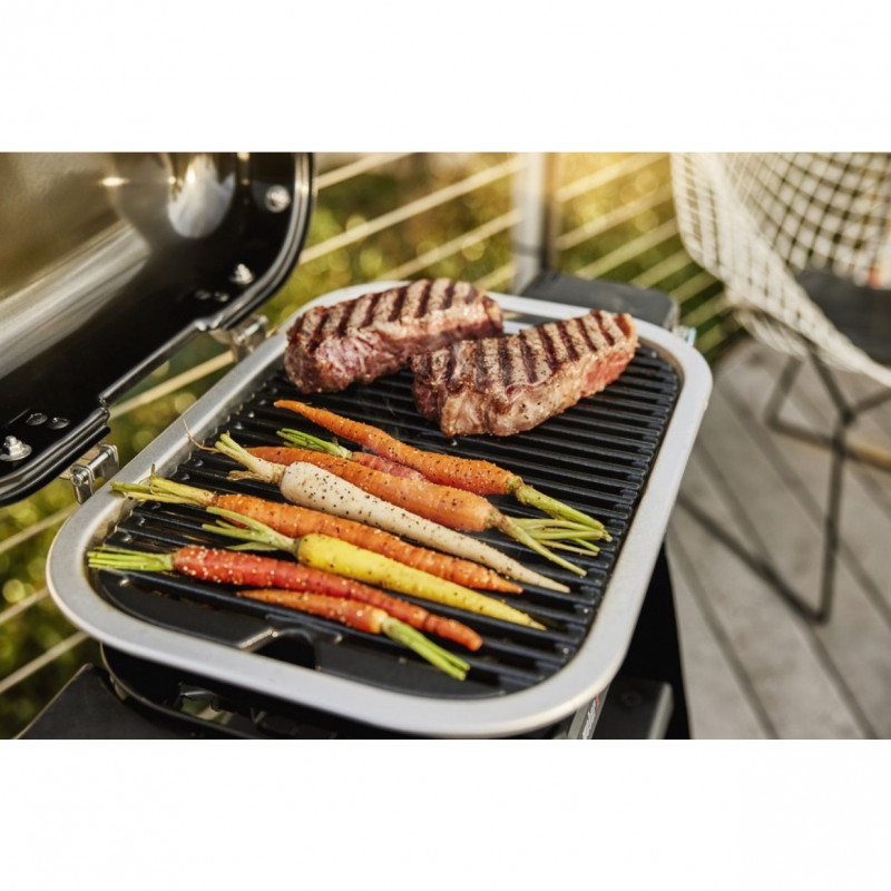 Електрическо барбекю Weber Lumin Compact WB91040979DL, 2200W, 315C MAX, Емайлирани с порцелан чугунени скари, Червен