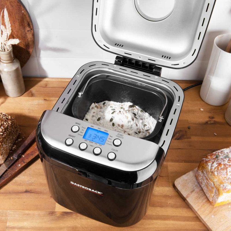 Хлебопекарна Gastroback Design Pro 42822, 500W, 500-750-1000 гр, 19 програми, Незалепващ съд, 7 вида хляб, 3 нива на изпичане, Черен