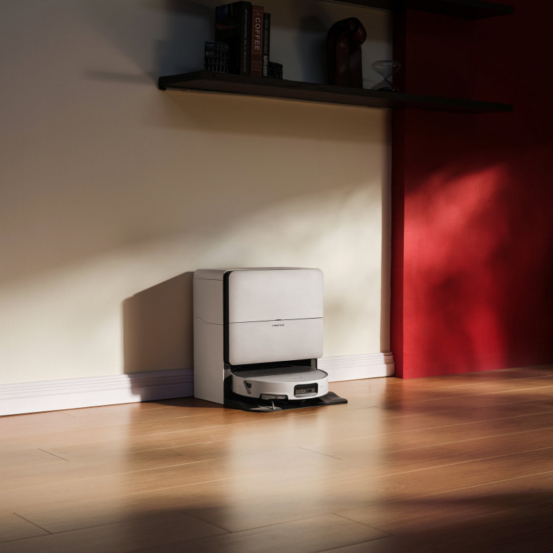 Прахосмукачка робот Roborock Saros 20 Sonic Complete, 65W, 36000 Pa, 228 мл/2.7 л, AdaptiLift 3.0, RetractSense LiDAR с Reactive AI 3.0, Автономия 190 мин, Бял