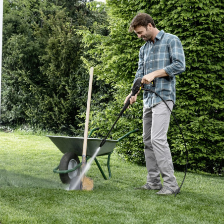 Водоструйка Karcher K2 Universal Edition, 1.4 kW, 110 bar, 360 л/ч, До 20 м2/ч, Вода до 40C, Система Quick Connect, Жълт