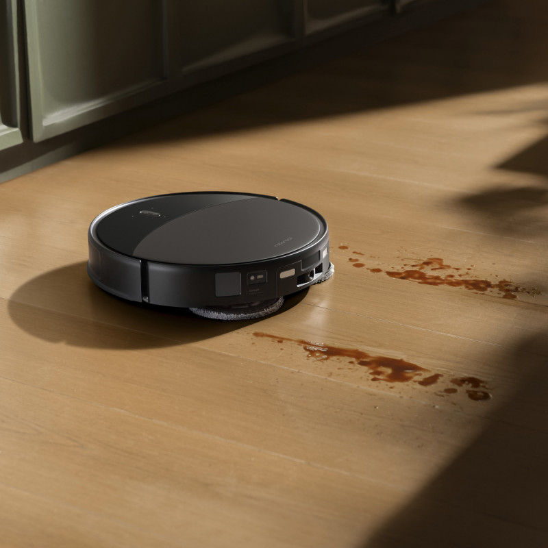 Прахосмукачка робот Roborock Saros 20 Complete Black, 65W, 36000 Pa, 259 мл/2.5 л, AdaptiLift 3.0, Сухо и мокро почистване, StarSight 2.0, 200 мин автономност, Черен