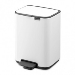 Кош за боклук Brabantia Bo Pedal 1010117, 4 л, Леко затваряне, Противоплъзгаща основа, Бял