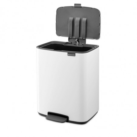 Кош за боклук Brabantia Bo Pedal 1010119, 12 л, Леко затваряне, Противоплъзгаща основа, Бял