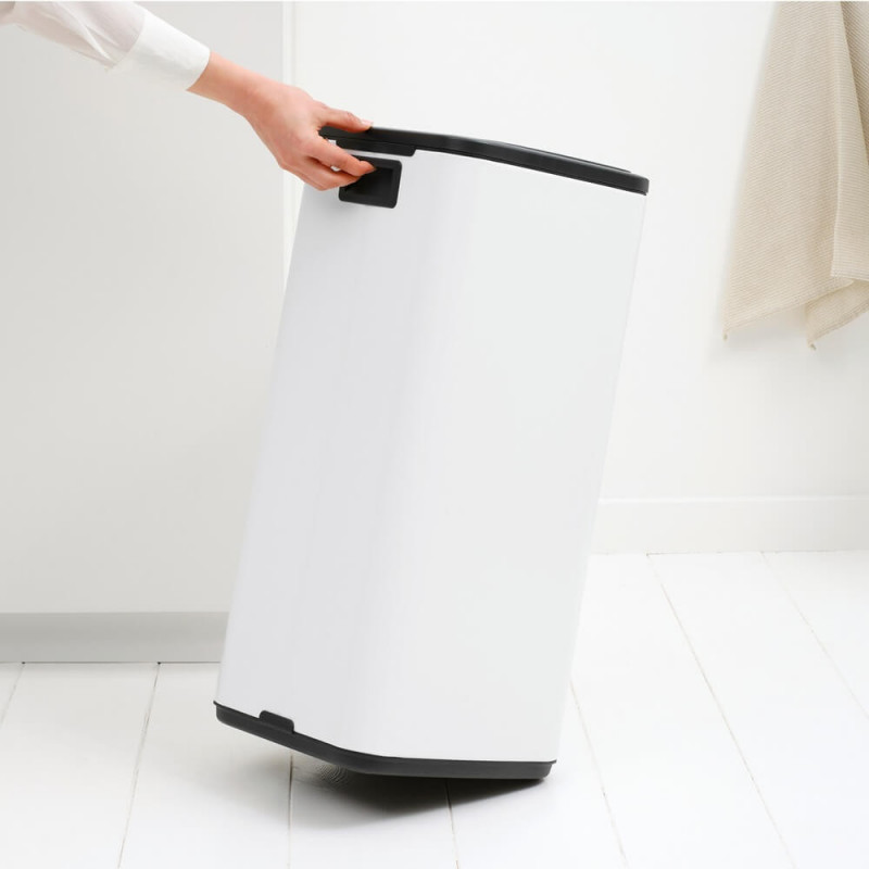 Кош за боклук Brabantia Bo Touch 1010121, 30 л, Плавно и безшумно отваряне, Голям отвор, Бял