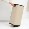 Кош за боклук Brabantia Bo Touch 1010125, 30 л, Плавно и безшумно отваряне, Голям отвор, Бежов
