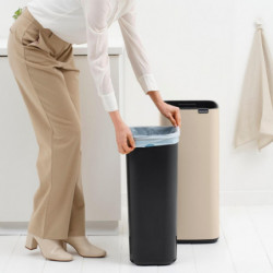 Кош за боклук Brabantia Bo Touch 1010125, 30 л, Плавно и безшумно отваряне, Голям отвор, Бежов