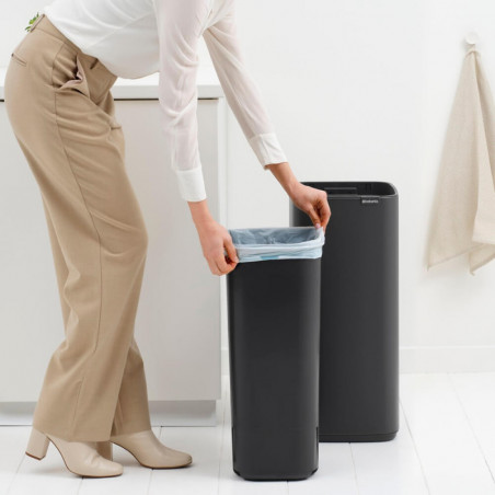 Кош за боклук Brabantia Bo Touch 1010135, 30 л, Плавно и безшумно отваряне, Голям отвор, Минерално покритие, Тъмносив