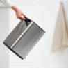 Кош за боклук Brabantia Bo Pedal 1010143, 12 л, Леко затваряне, Противоплъзгаща основа, Устойчив на пръстови отпечатъци, Инокс/Мат