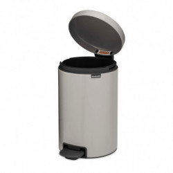 Кош за боклук с педал Brabantia NewIcon 1010440, 12 л, Плавно затваряне, Противоплъзгаща основа, Светлосив