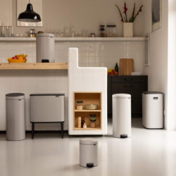Кош за боклук с педал Brabantia NewIcon 1010441, 20 л, Плавно затваряне, Противоплъзгаща основа, Светлосив