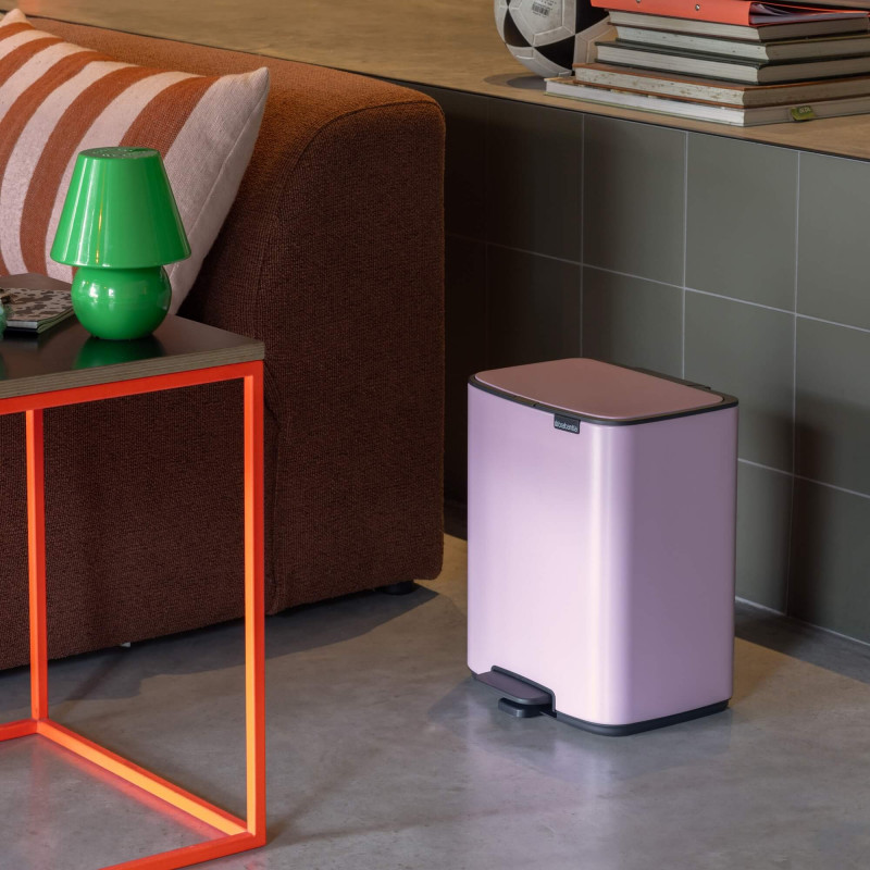 Кош за боклук Brabantia Bo Pedal 1010446, 12 л, Леко затваряне, Противоплъзгаща основа, Розов