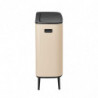 Кош за боклук Brabantia Bo Touch Hi 1010457, 60 л, Странични отвори за пренасяне, Регулируеми крака, Бежов