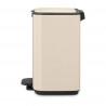 Кош за боклук Brabantia Bo Pedal 1010122, 4 л, Леко затваряне, Противоплъзгаща основа, Бежов