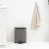 Кош за боклук Brabantia Bo Pedal 1010128, 12 л, Леко затваряне, Противоплъзгаща основа, Платинено сив