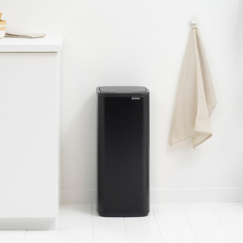 Кош за боклук Brabantia Bo Touch 1010140, 30 л, Плавно и безшумно отваряне, Голям отвор, Черен
