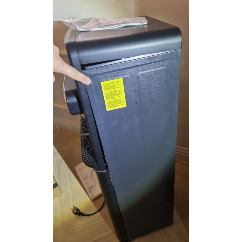 Втора ръка: Диспенсър за вода с долно зареждане Elite WDCB-2504BL, 550W, 10-85C, Затопляне 5 л/ч, Охлаждане 2 л/ч, Компресорен, Черен