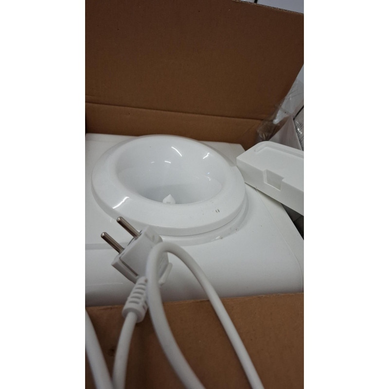Втора ръка: Диспенсър за вода Elite WDE-2522BL, 80/550W, 8-95C, 3 температурни режима, Черен