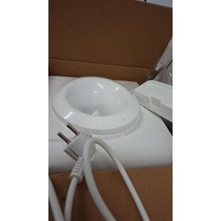 Втора ръка: Диспенсър за вода Elite WDE-2522BL, 80/550W, 8-95C, 3 температурни режима, Черен
