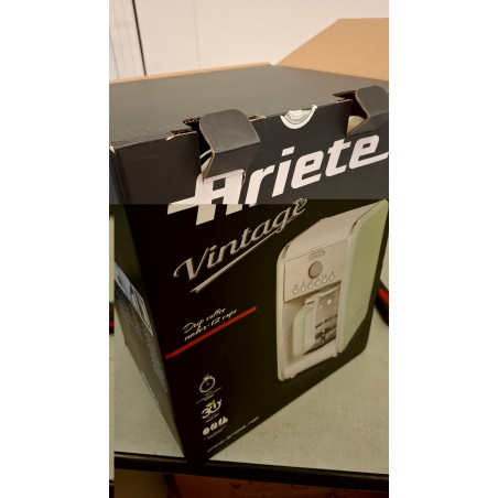 Втора ръка: Кафемашина Ariete VINTAGE AMERICANO 1342/03, 960W, 2.1 л, Таймер, Програмиране, Пауза, Противокапкова система, Бежов