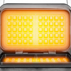 Гофретник Gastroback Advanced Control, 1600W, 220 мл, 7 степени на изпичане, Двойни нагреватели, Дълбоки плочи, Таймер, Защита от преливане, Сребрист