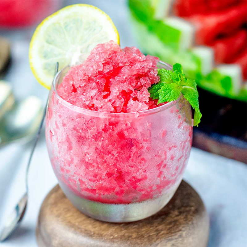 Машина за ледени десерти Gastroback Slushy & Ice Cream, 35W, 200 мл, Фино/грубо, 4 форми, Инокс