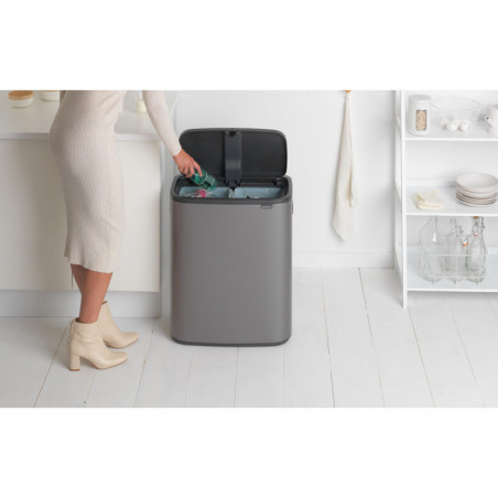 Кош за боклук Brabantia Bo Touch 1001271, 2x30 л, Плавно и безшумно отваряне, Голям отвор, Тъмносив