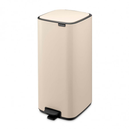 Кош за боклук Brabantia Bo Pedal 1010124, 30 л, Леко затваряне, Противоплъзгаща основа, Бежов
