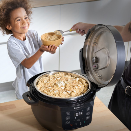 Мултикукър Instant Pot Classic Mini 140800001, 800W, 3.8 л, 7 програми, Favorite бутони, LCD дисплей, Неръждаема стомана, Черен