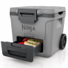Хладилна кутия Ninja FrostVault FB230EUGY, 28 л, Пасивна, 48 кена, Поддържа лед до 5 дни, Сухо отделение, Колела, Сив