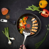 Втора ръка: Тиган Tefal G2550572, 26 см, Thermo-Spot, Незалепващо титаниево покритие X6, Индукция, Черен
