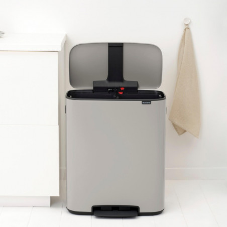 Кош за боклук Brabantia Bo Pedal 1010450, 2x30 л, Плавно затваряне, Противоплъзгаща основа, Светлосив