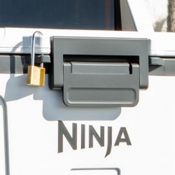 Хладилна кутия Ninja FrostVault FB131EUWH, 28 л, Пасивна, 48 кена, Поддържа лед до 5 дни, Сухо отделение, Бял