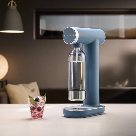 Машина за сода SMEG Collezione SKC01SBM, 800 мл, CO2, Предпазен клапан, Тавичка за отцеждане, Ръчна, Син