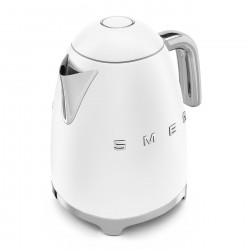 Електрическа кана SMEG KLF03WHMEU, 2400 W, 1.7 л, 360° основа, Матово покритие, Бял