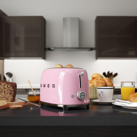 Тостер за хляб SMEG 50's Style TSF01PKEU, 950W, 2 филии, 6 нива, Тавичка за трохи, Вграден кабел, Неръждаема стомана, Розов