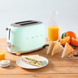 Тостер за хляб SMEG 50's Style TSF01PGEU, 950W, 2 филии, 6 нива, Тавичка за трохи, Вграден кабел, Неръждаема стомана, Зелен