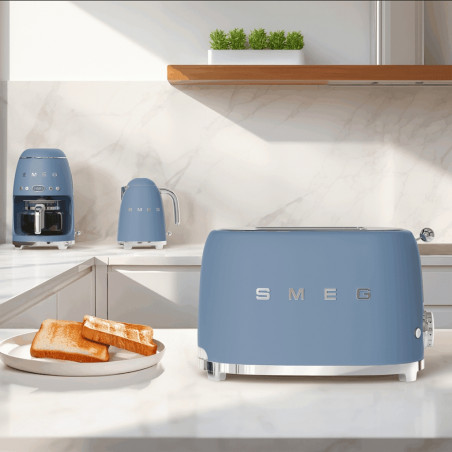 Тостер за хляб SMEG 50's Style TSF01SBMEU, 950W, 2 филии, 6 нива, Тавичка за трохи, Вграден кабел, Неръждаема стомана, Буреносно син