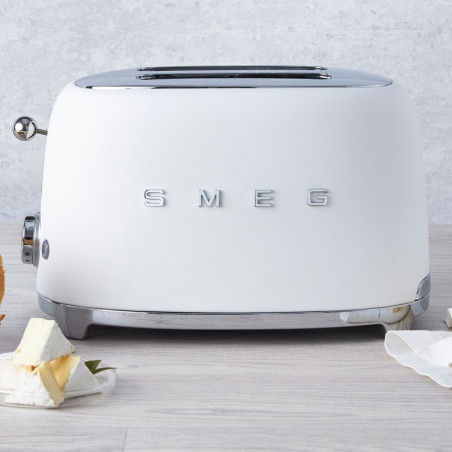 Тостер за хляб SMEG 50's Style TSF01WHMEU, 950W, 2 филии, 6 нива, Тавичка за трохи, Вграден кабел, Неръждаема стомана, Бял мат