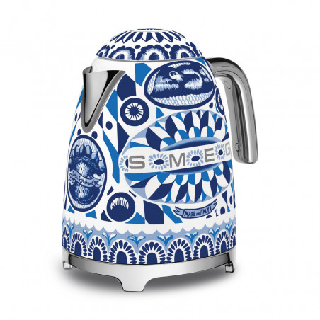 Електрическа кана SMEG Dolce & Gabbana KLF03DGBEU, 2400 W, 1.7 л, 360° основа, Гланцово покритие, Средиземноморско синьо